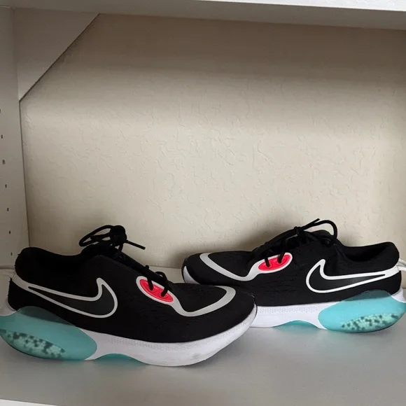 Nike Joyride Sneakers 100% Authentic Size 7 - Picture 4 of 10